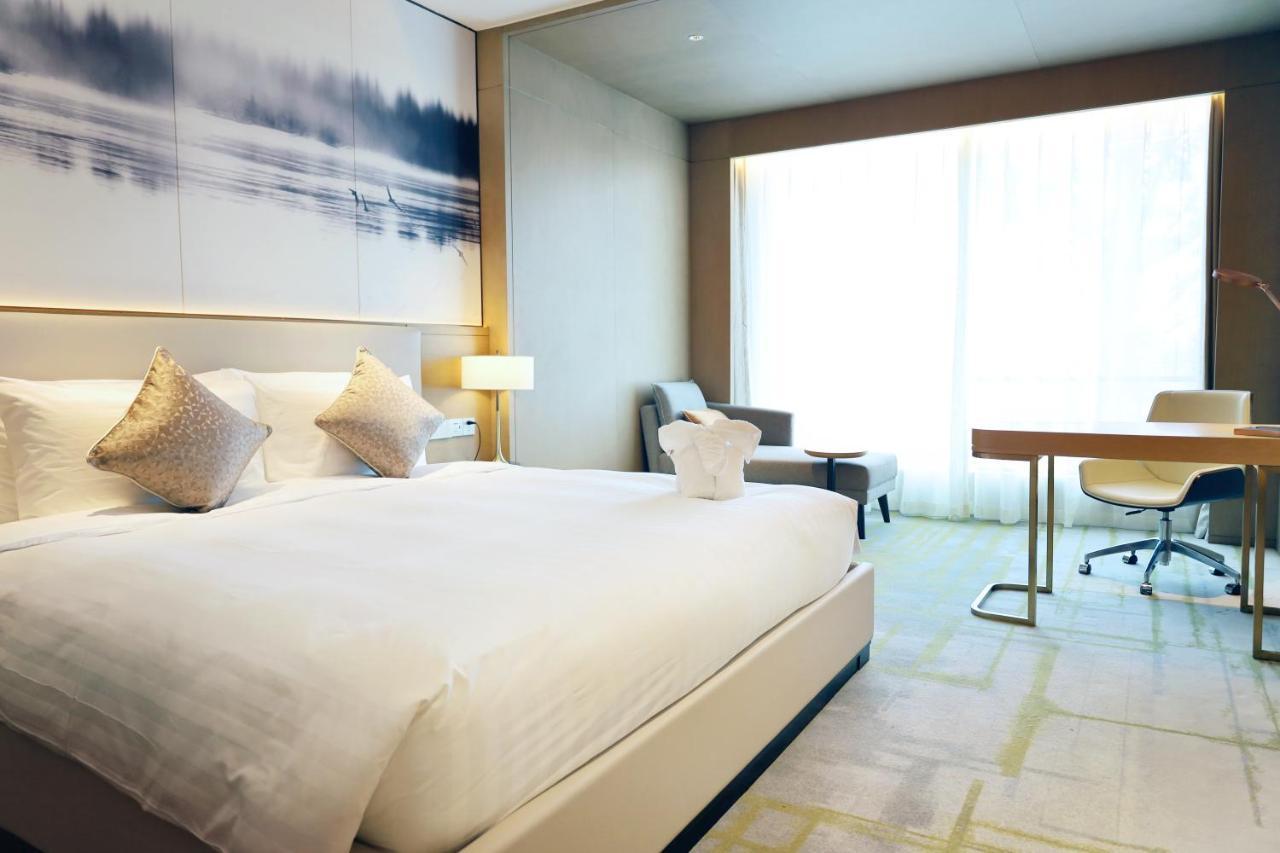 Metropark Hotel Hongqiao Шанхай Екстер'єр фото